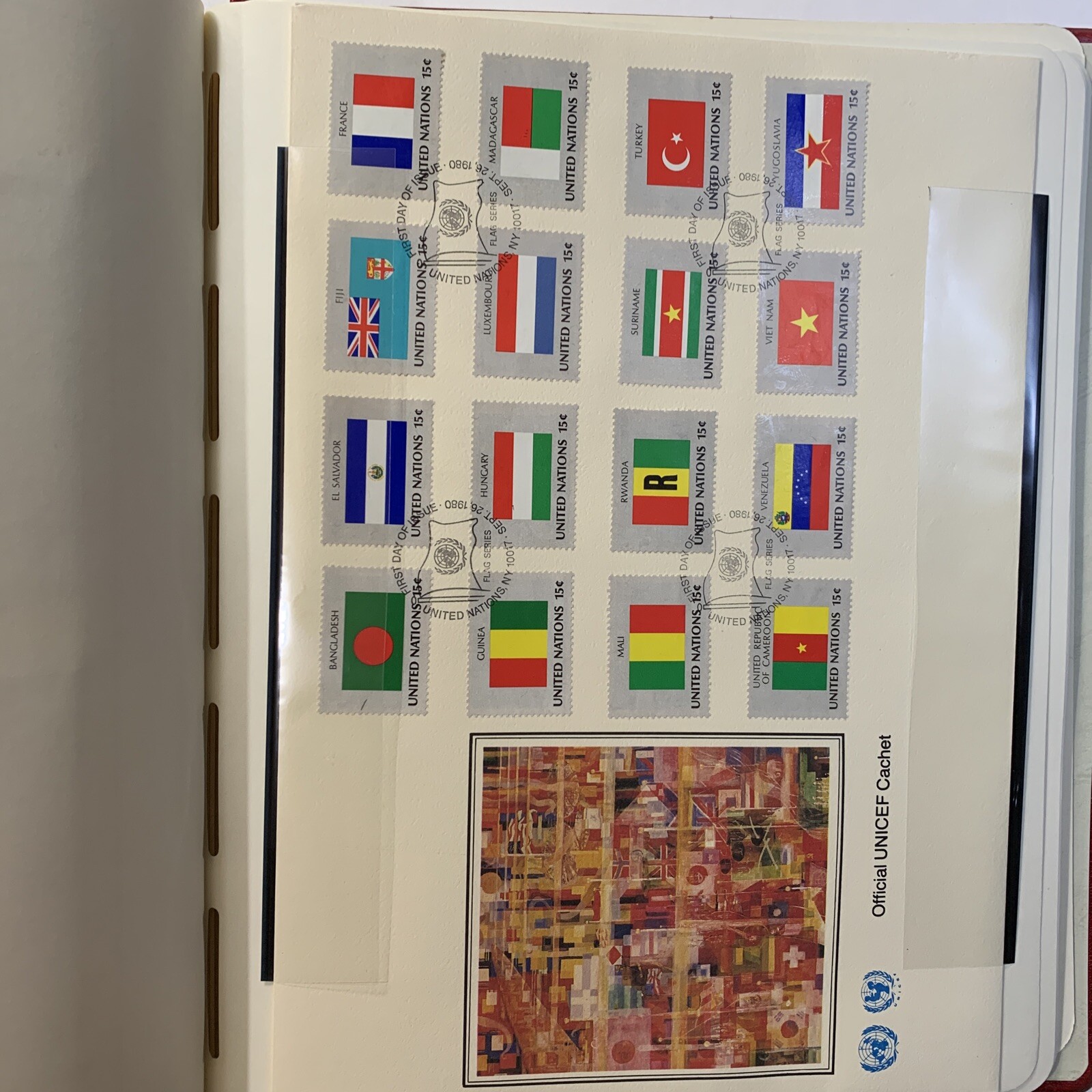 UN Flags FDC 1980-1981 Lighthouse Albums Unused & Cancelled (80 Pages). RG08 - Image 7