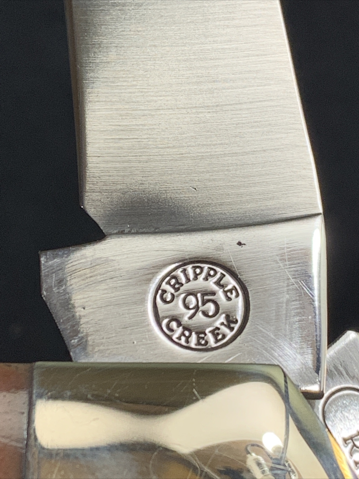 Pocketknife Cripple Creek 1995 J. Trapper Jigged Bone KP-1094 - Image 3