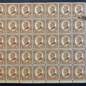 US #633 1.5c Harding. Half Sheet of 50 with ink blotch, EFO.  MNH Fine