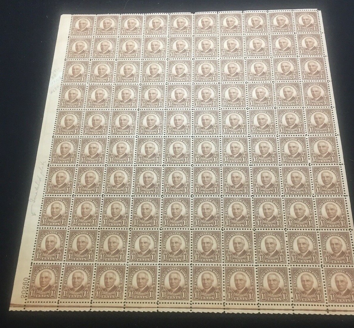 US #684 Harding Perf 11x10.5 *Scratched Plate* Sheet MNH (CV $100) - Image 5