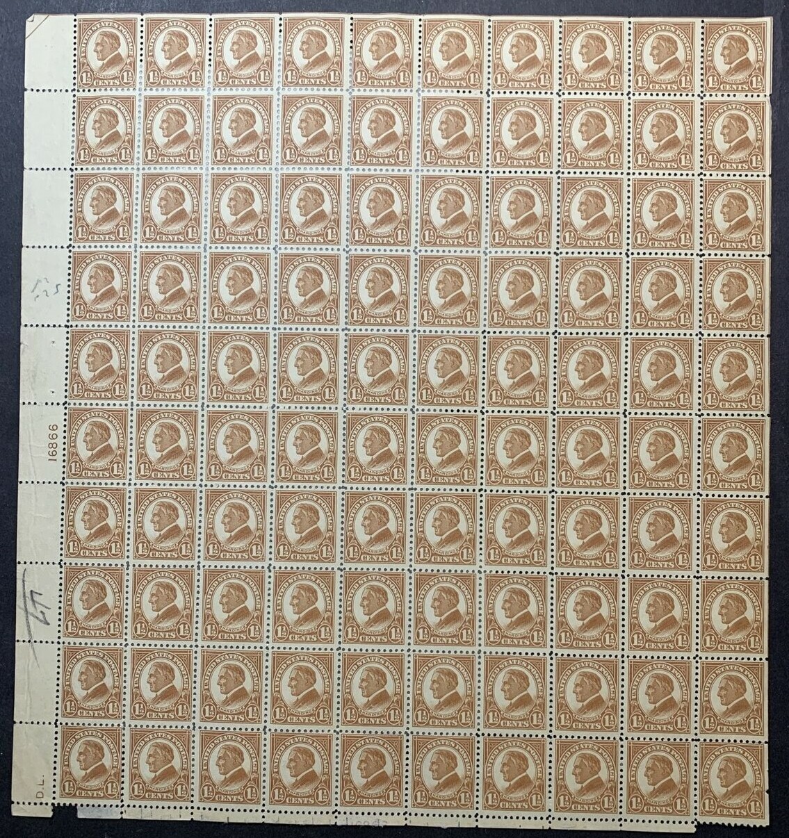 US #553 1925 1.5c Harding, Flat Plate Printing UL #16866, OG (SCV $271 Singles)