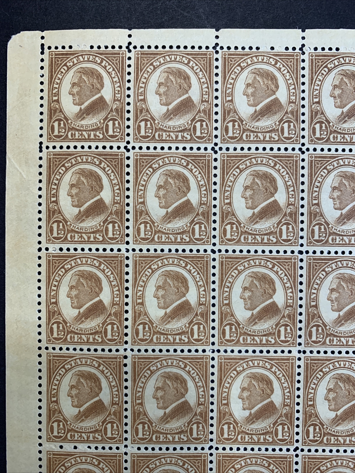 US #633 1 1/2c Harding Full Sheet of 100. MNH Fine (BCV $475) - Image 5