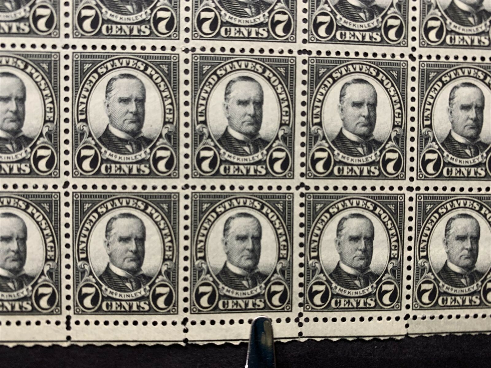 US #639 1927 7c McKinley Sheet of 100. MNH F-VF (BCV $435) - Image 13