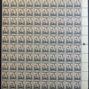 US #702 1931 2c Red Cross ** Shifted Right **. MNH F-VF