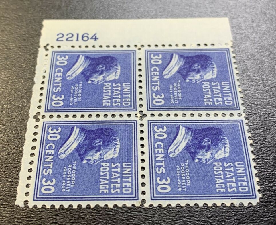 US #830b 1938 30c Roosevelt, Deep Blue Plate Block 4 LR #22164 APEX (SCV $1,400) - Image 10